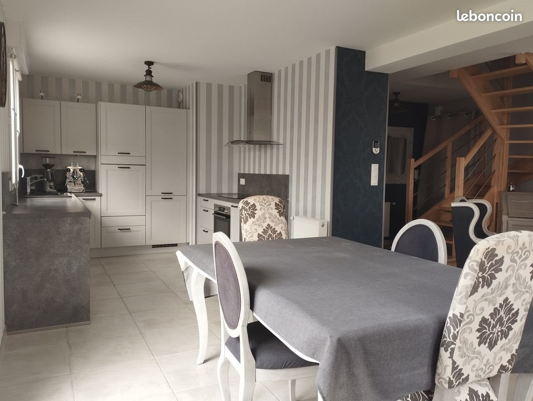 Maison à louer, 77m², Telgruc-sur-Mer