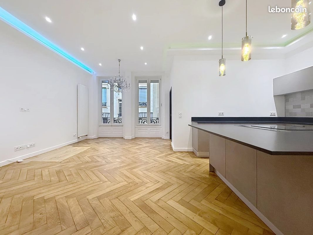 Appartement à vendre, 107m², Saint-Etienne