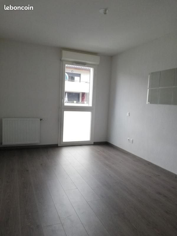 Appartement à louer, 41m², Gratentour