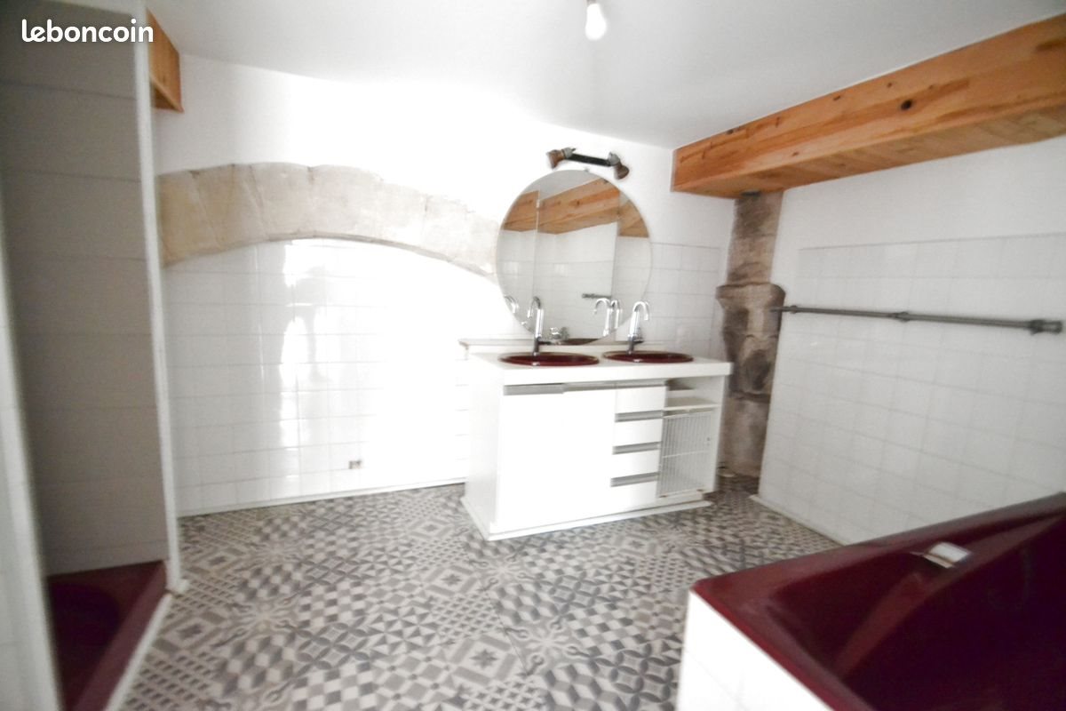 Maison à louer, 165m², Charmes