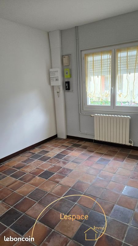 Appartement à louer, 44m², Breteuil