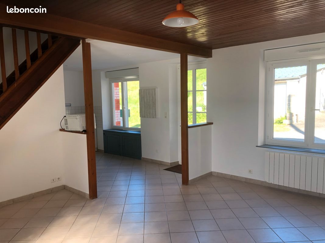 Maison à louer, 100m², Saint-Laurent-de-Cuves