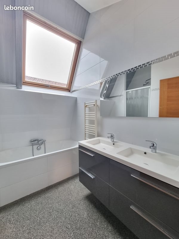 Appartement à louer, 122m², Rive-de-Gier