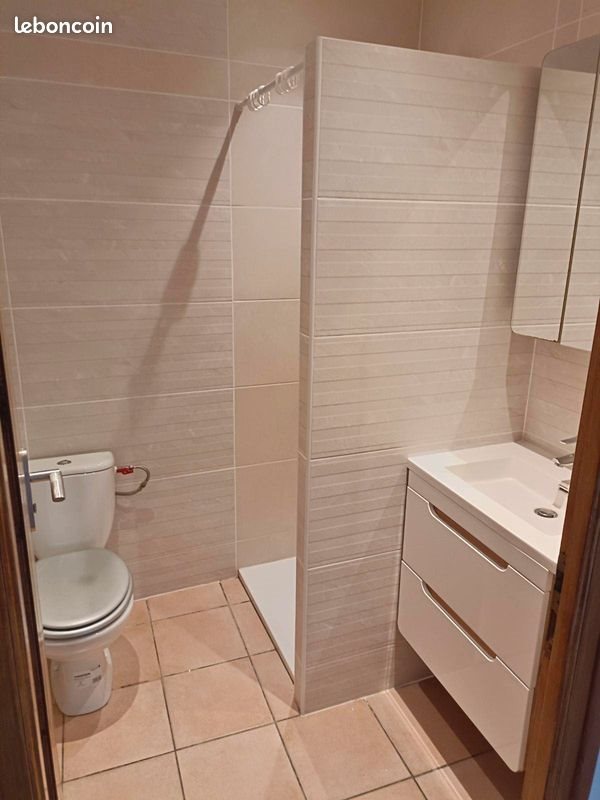 Maison à louer, 65m², Saze