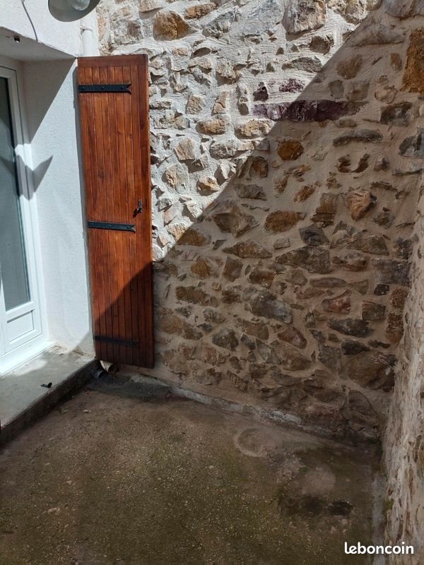 Maison à louer, 65m², Saze