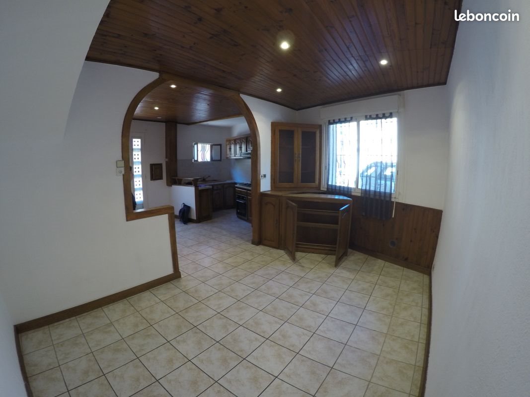 Maison à louer, 76m², Miramas