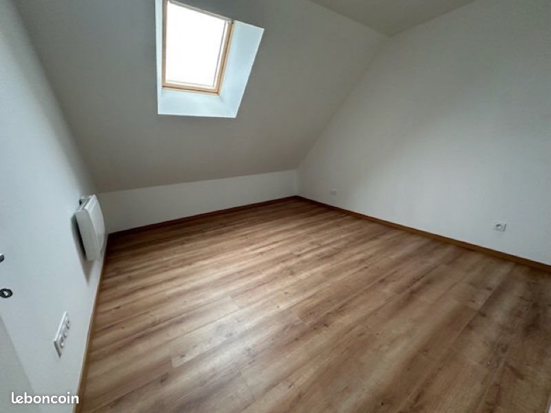 Appartement à louer, 61m², Joigny