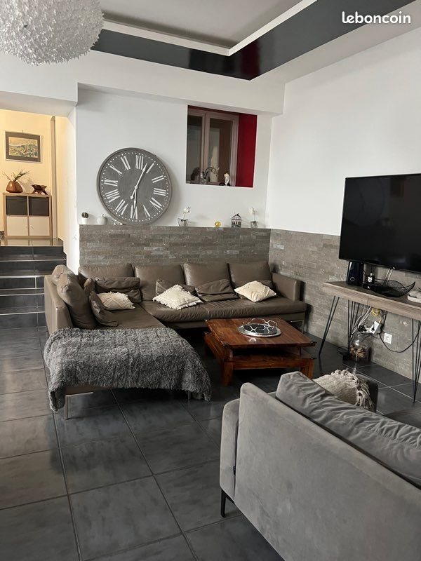 Appartement à vendre, 170m², Saint-Genest-Lerpt