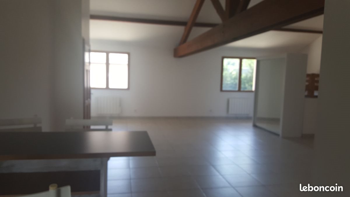 Appartement à louer, 71m², Renage