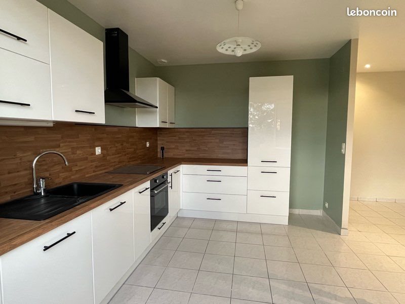 Maison à louer, 96m², Montpon-Ménestérol