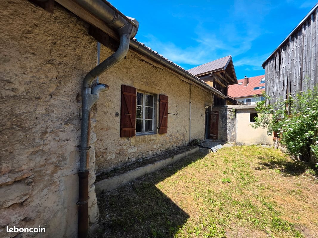 Maison à vendre, 125m², Jougne