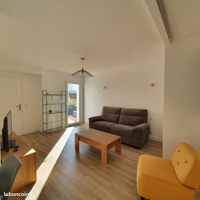 Appartement à louer, 66m², Villefranque