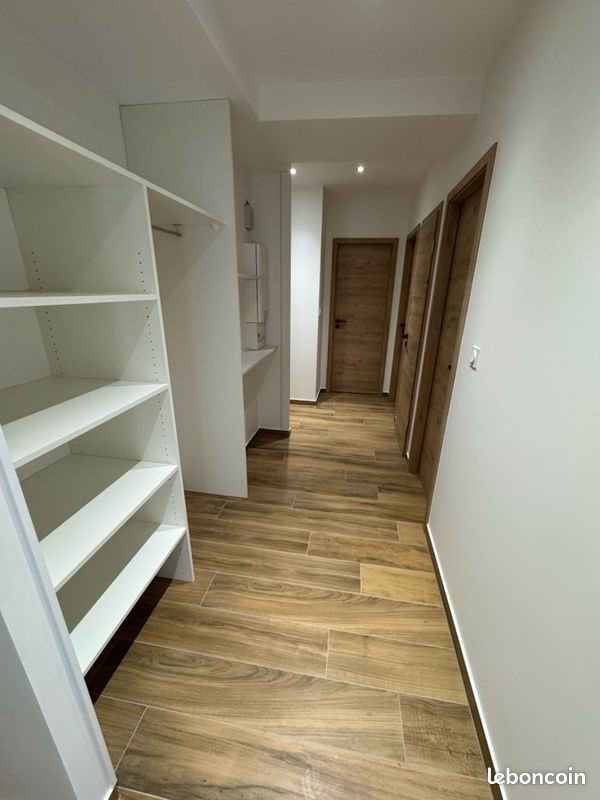 Appartement à louer, 78m², Bonne