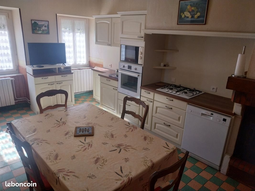 Maison à louer, 122m², La Bezole