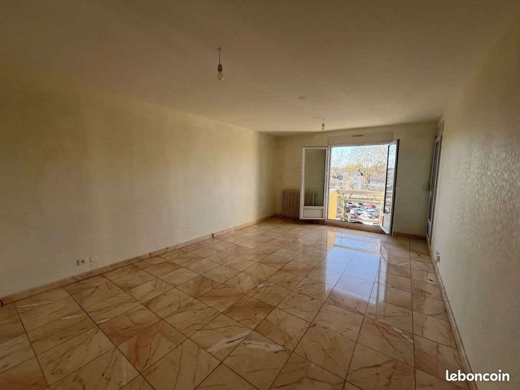 Appartement à vendre, 72m², Montceau-les-Mines