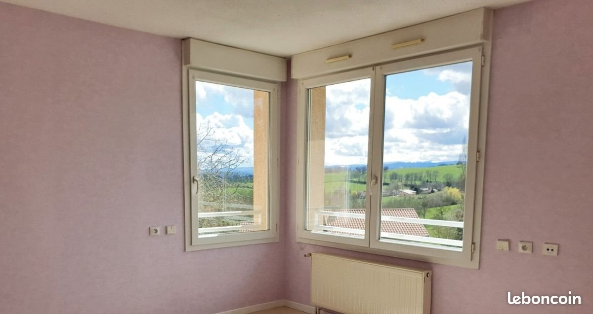 Appartement à louer, 40m², Cremeaux