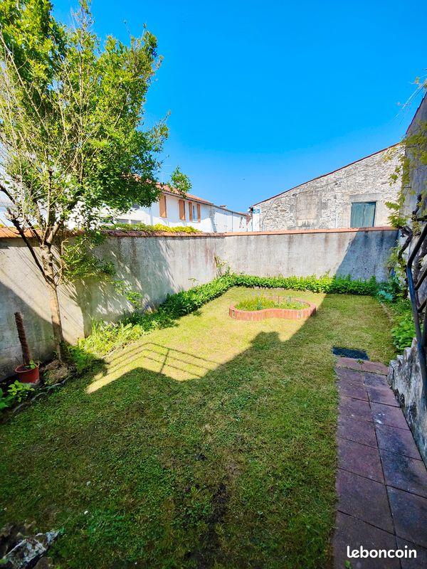 Maison à louer, 120m², Tonnay-Boutonne