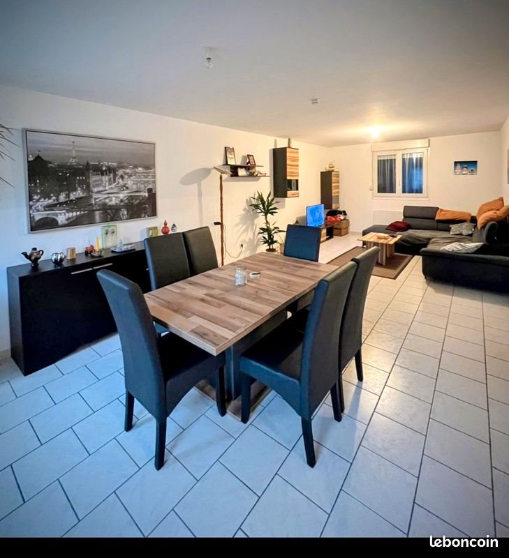 Appartement à louer, 110m², Hestroff