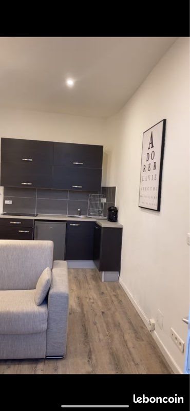 Appartement à louer, 19m², Vallauris