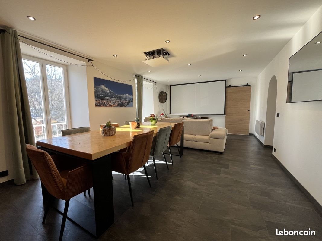 Appartement à vendre, 82m², Sallanches