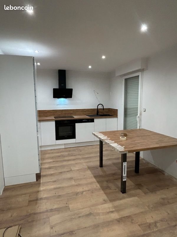 Appartement à louer, 70m², Firmi