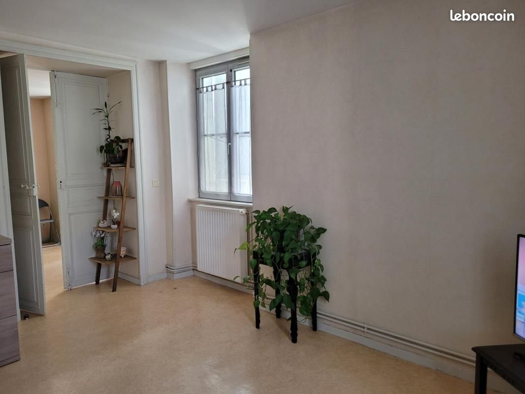 Appartement à louer, 80m², Mirande