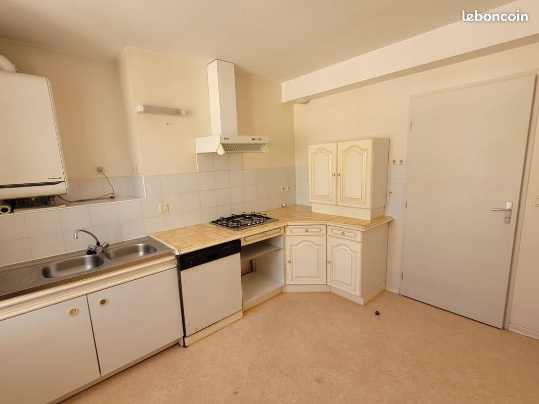 Appartement à louer, 80m², Mirande