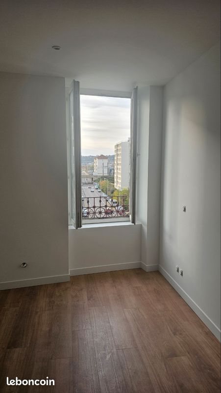 Appartement à louer, 17m², Lyon 8ème
