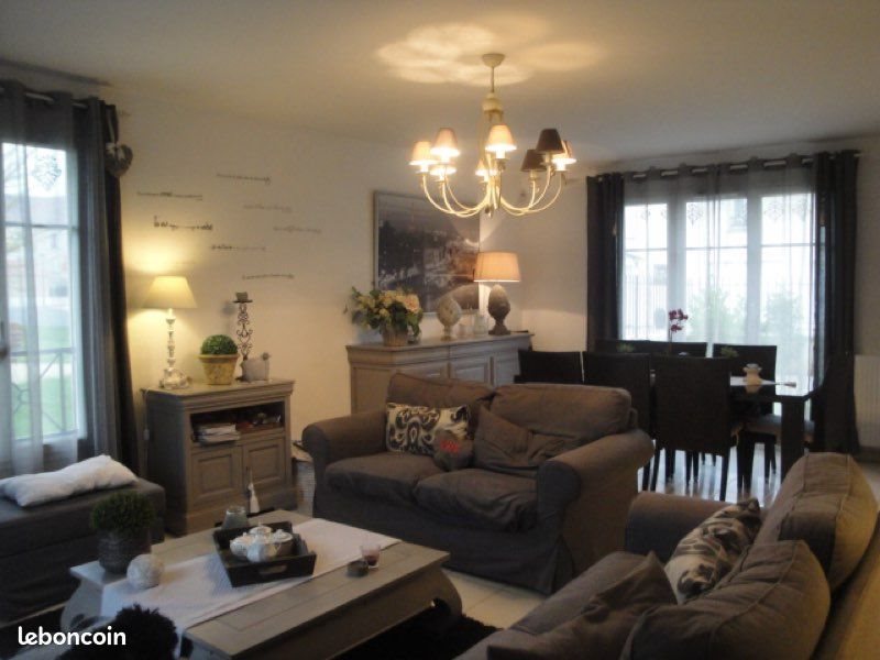 Maison à louer, 110m², Tigery