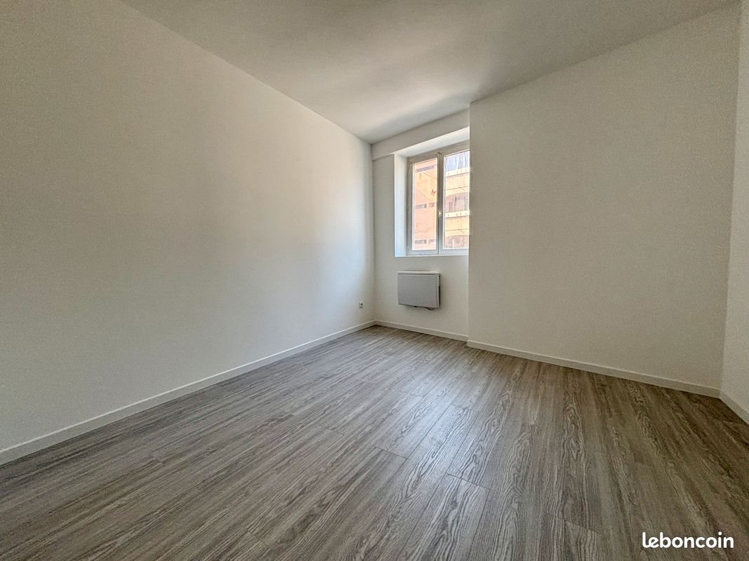 Appartement à louer, 58m², Bourg-de-Péage