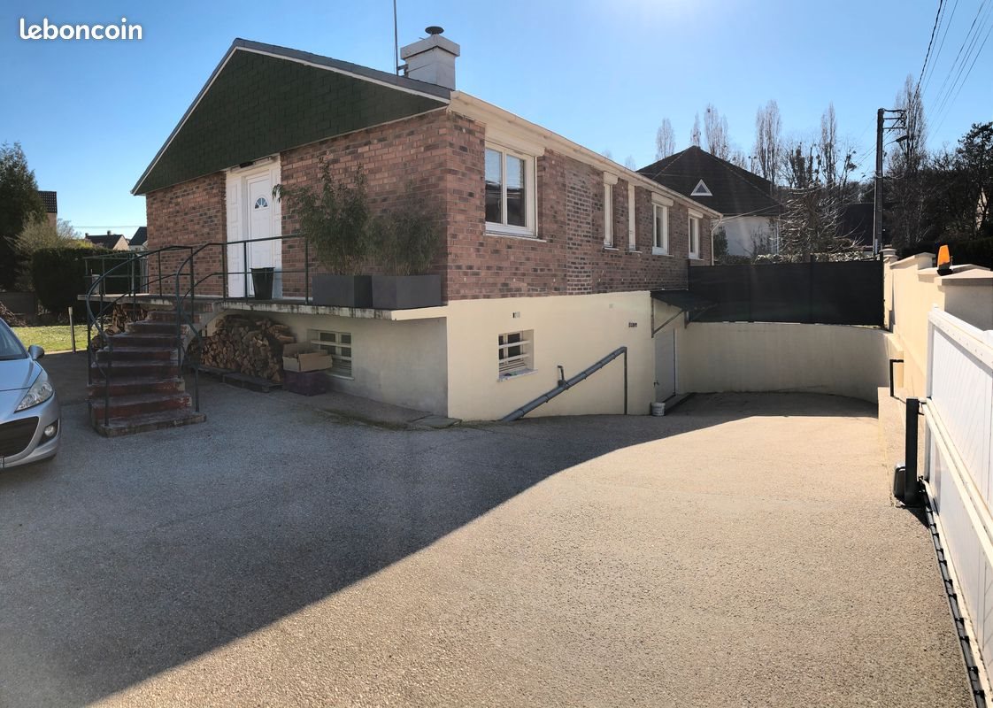 Maison à louer, 102m², La Ville-du-Bois