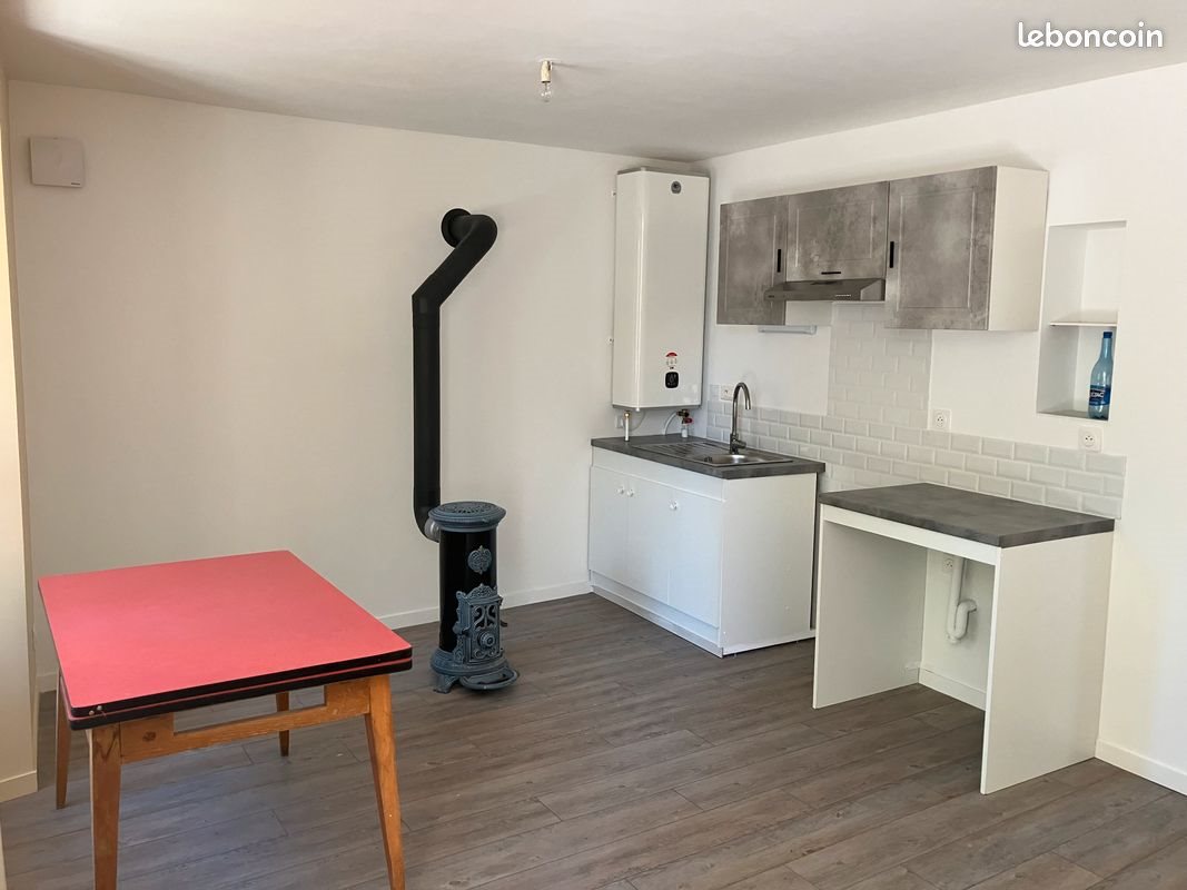 Appartement à louer, 55m², Le Malzieu-Ville