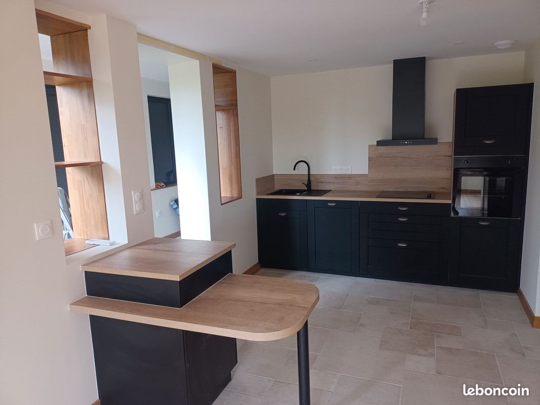 Maison à vendre, 165m², Saint-Etienne-de-Fontbellon