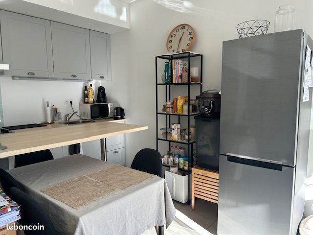 Appartement à louer, 42m², Vedène
