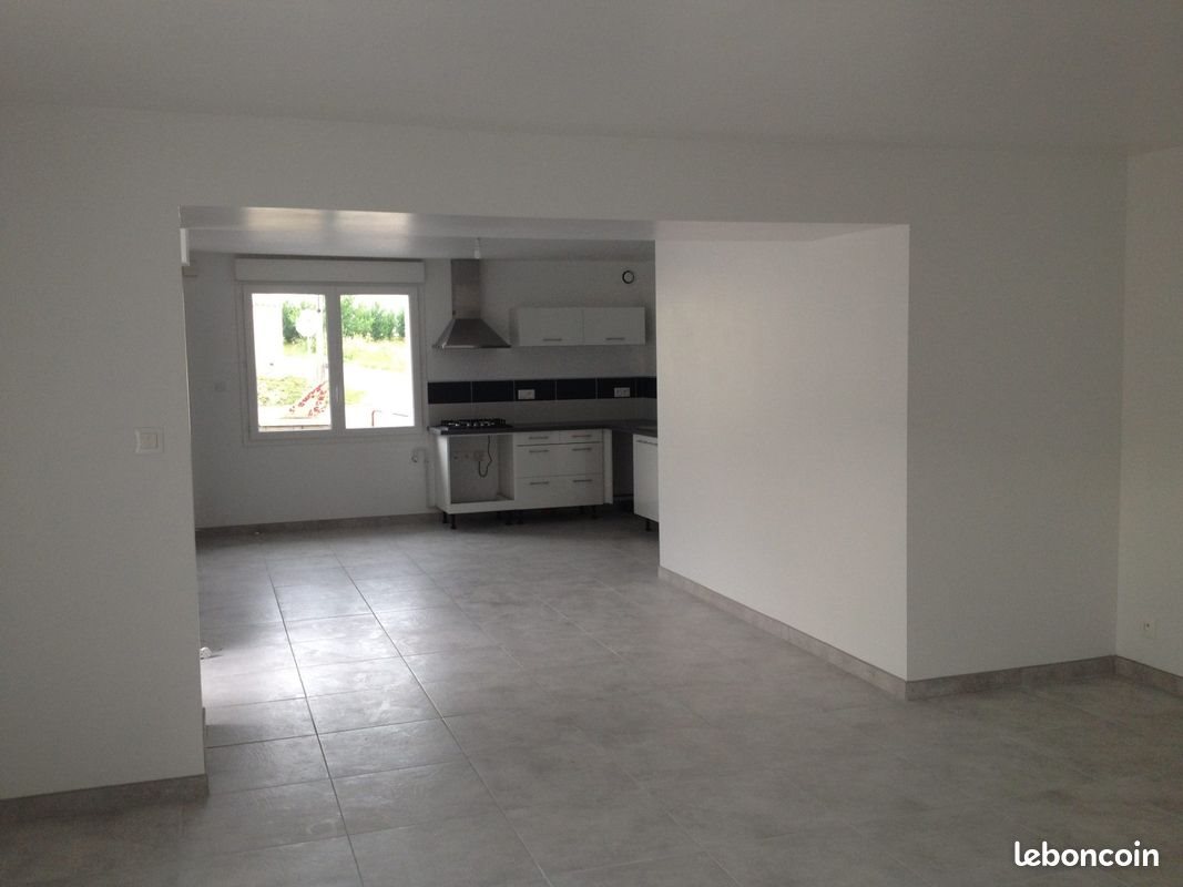 Maison à louer, 128m², Saint-Georges-Haute-Ville