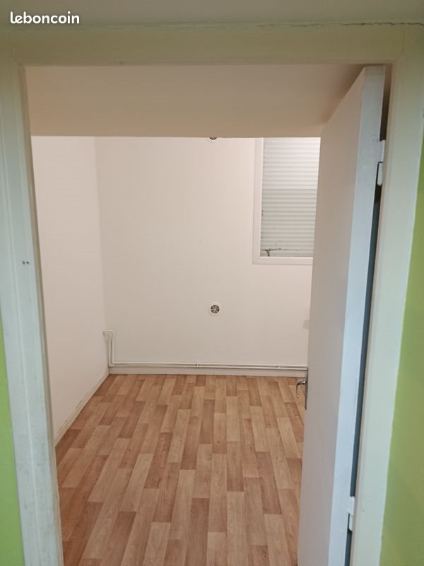 Appartement à louer, 77m², Wallers