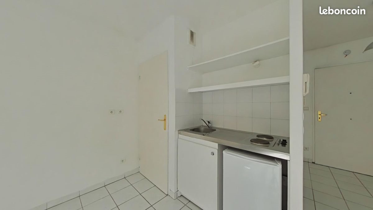 Appartement à louer, 23m², Saint-Etienne