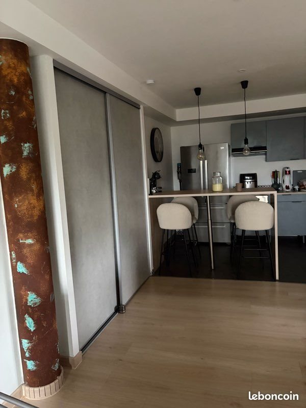 Appartement à louer, 90m², Betting