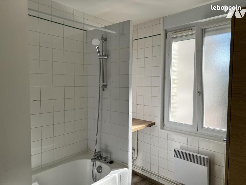 Appartement à louer, 74m², Carvin