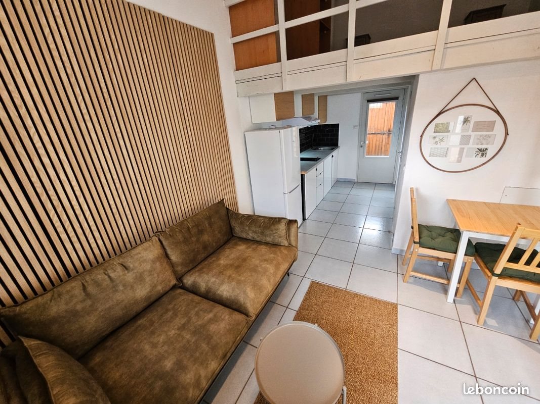 Appartement à louer, 30m², Venelles