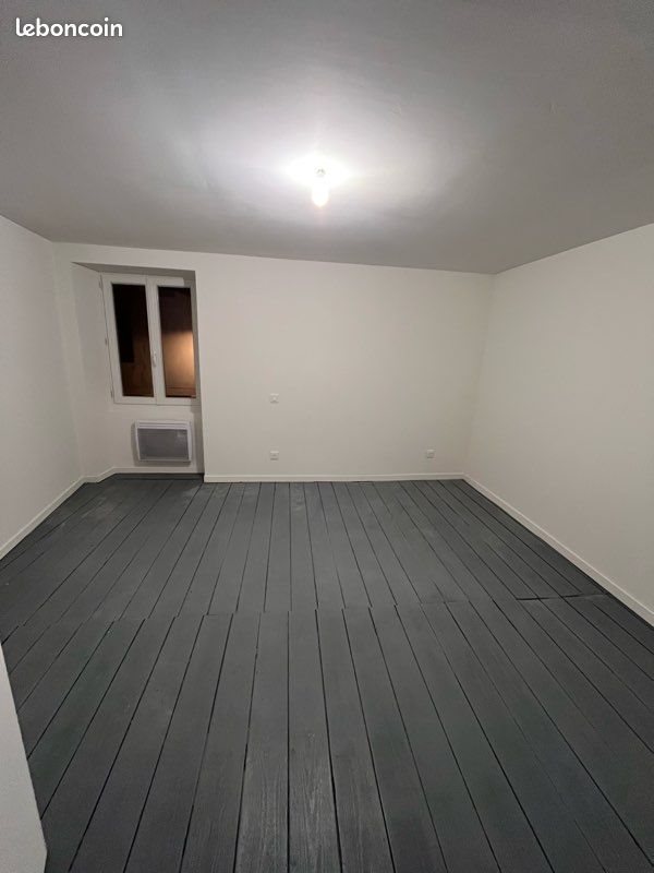 Maison à louer, 60m², Adriers