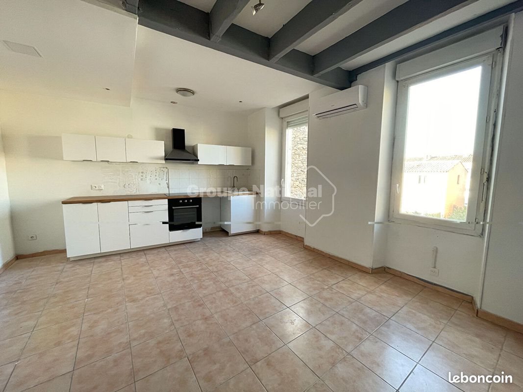 Appartement à louer, 47m², Miramas