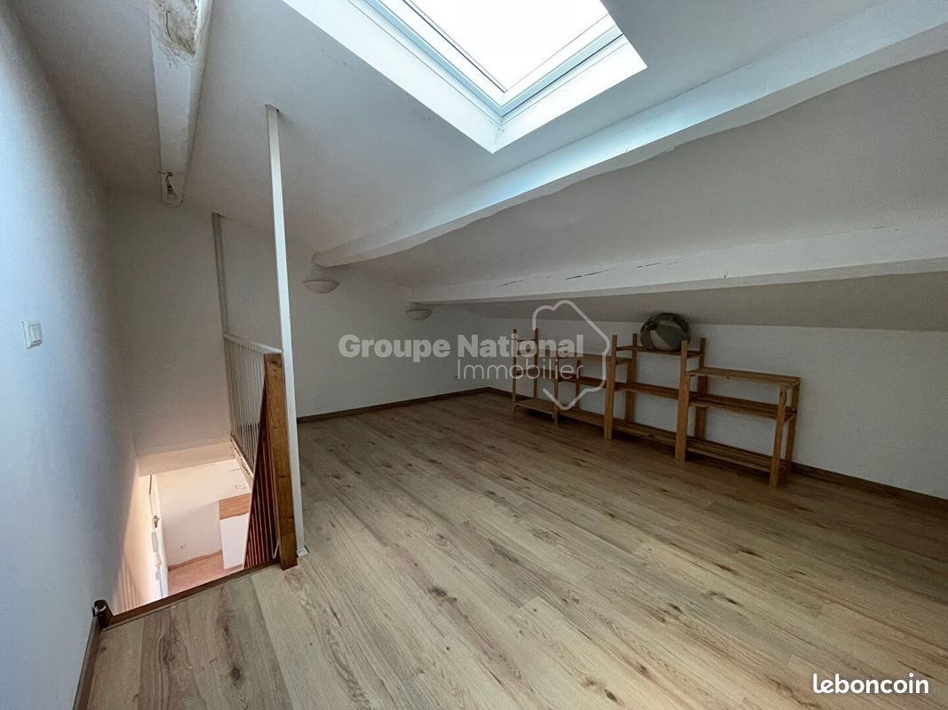 Appartement à louer, 47m², Miramas