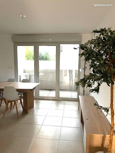 Appartement à louer, 55m², Nîmes