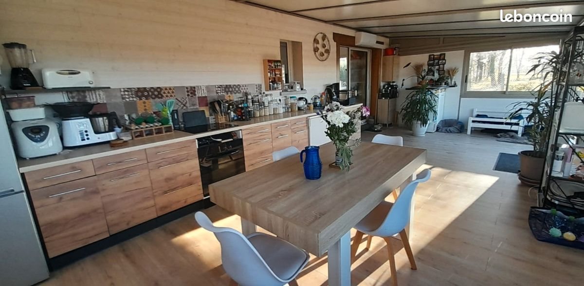 Maison à louer, 140m², Saumos