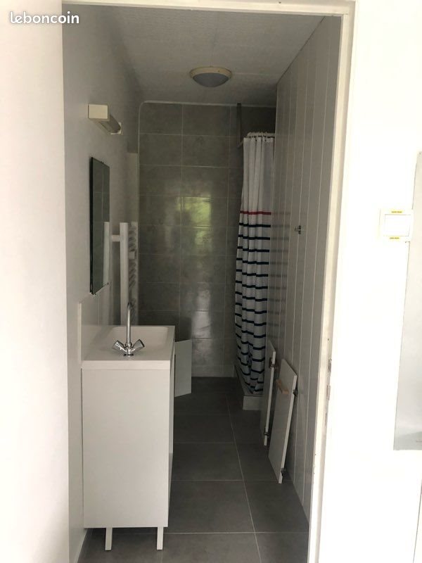 Appartement à louer, 25m², Saint-Yvi