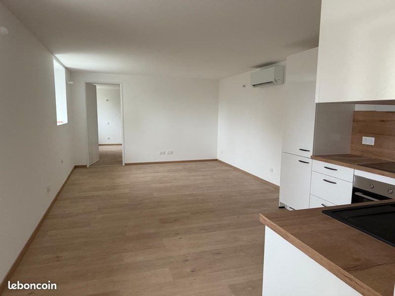 Maison à louer, 62m², Dole