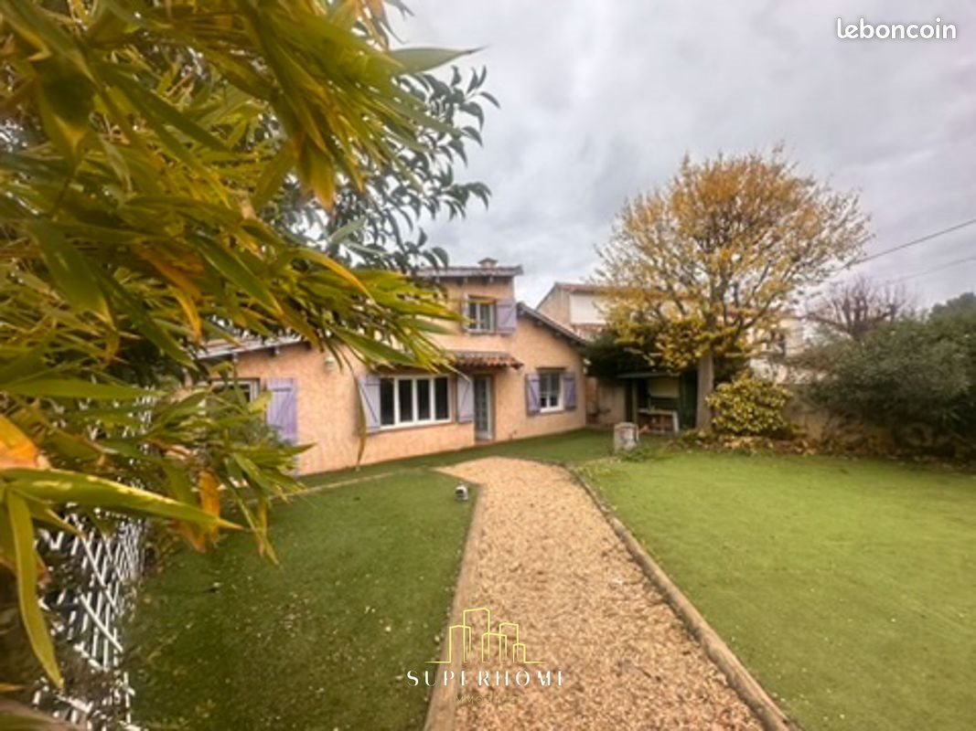 Maison à louer, 121m², Marseille 12ème