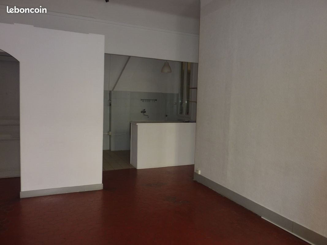 Appartement à louer, 66m², Marseille 1er