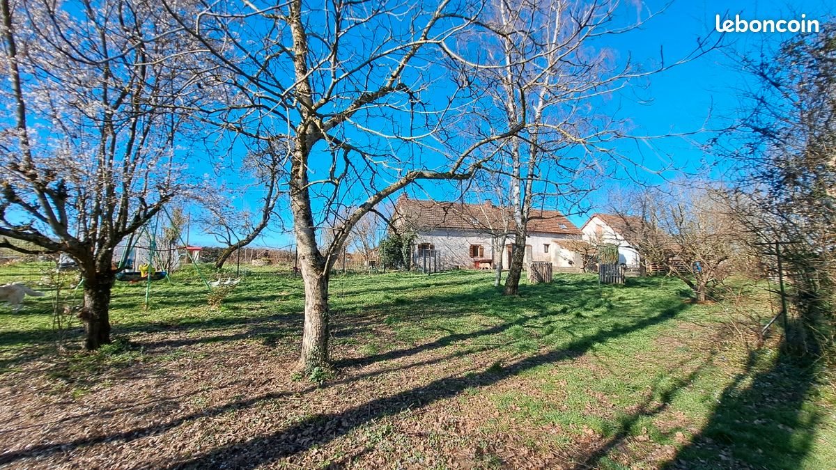 Maison à vendre, 135m², Isserpent